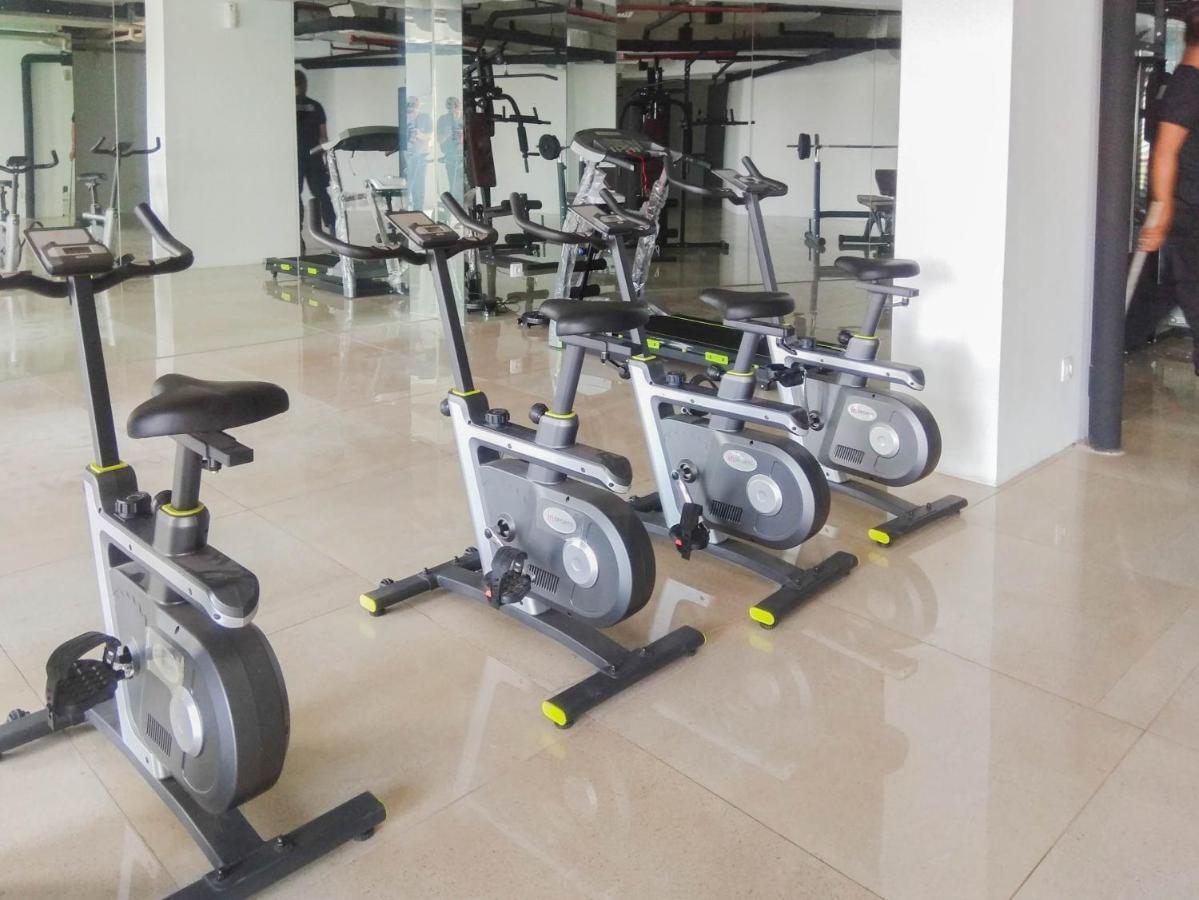 Town View 1br At Patraland Urbano By Travelio Apartemen *